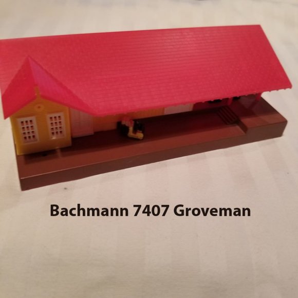 Vtg Bachmann Groveman Station 7407 - Picture 1 of 7